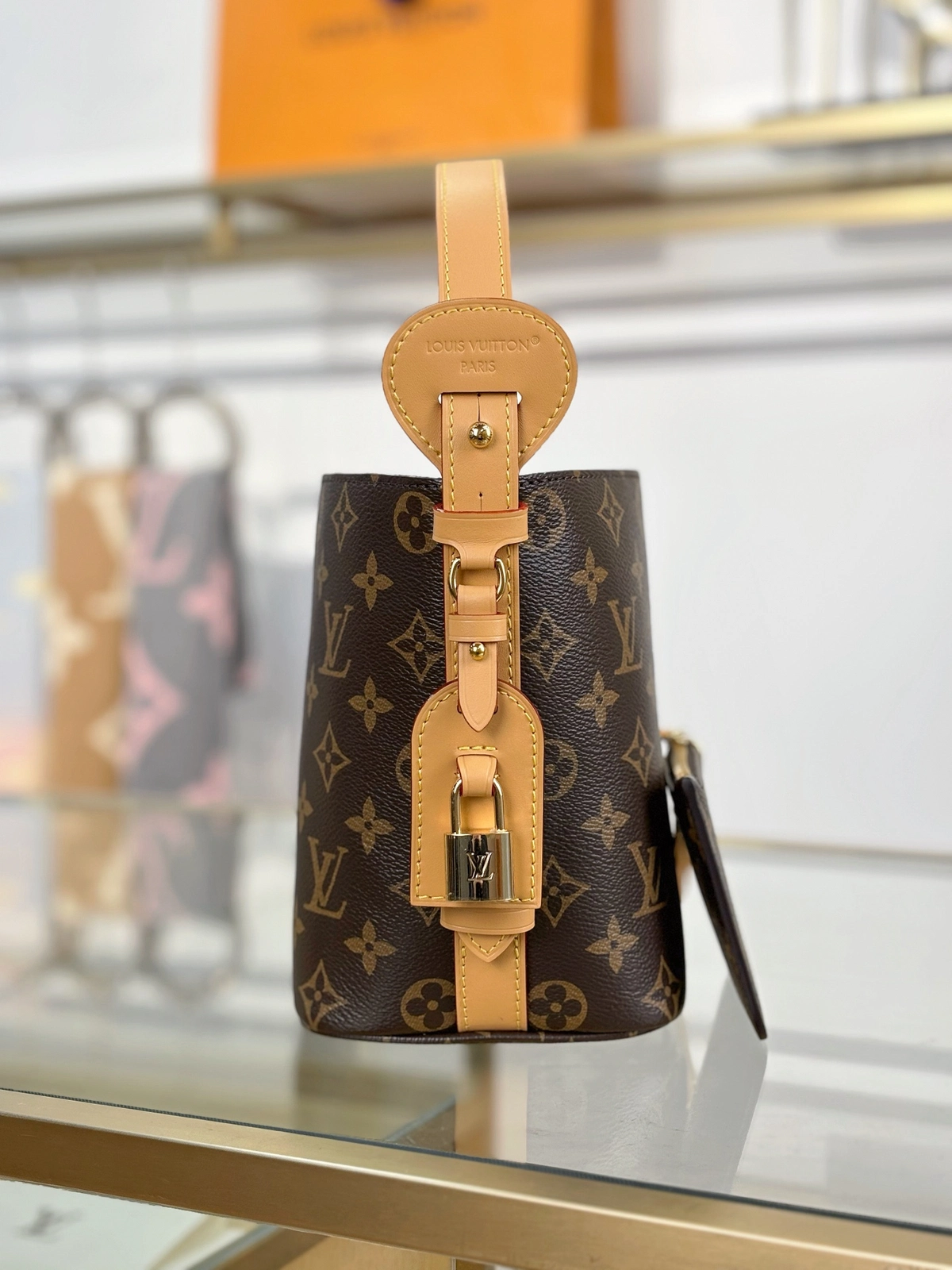 LV LV In BB M12925 細節 實拍 側面