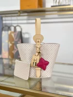 LV Low Key All In BB包包 沙丘色 單肩包M15130 實拍 細節 側面