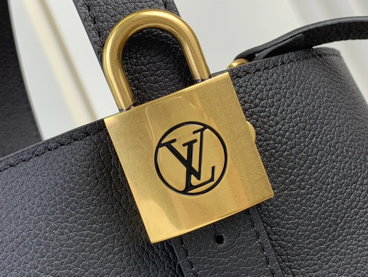 LV Low Key All In BB 黑色 M25543 實拍照片 細節 五金鎖頭