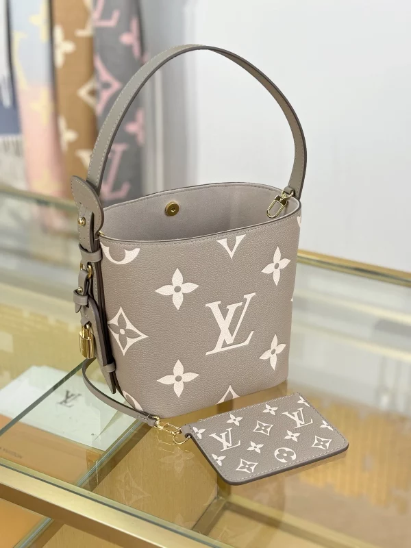 lv All In BB M13045 灰色 實拍 細節 側面