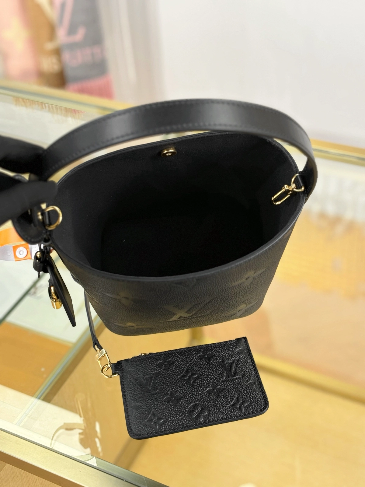 lv All In BB M13480 黑色 實拍 細節 容量
