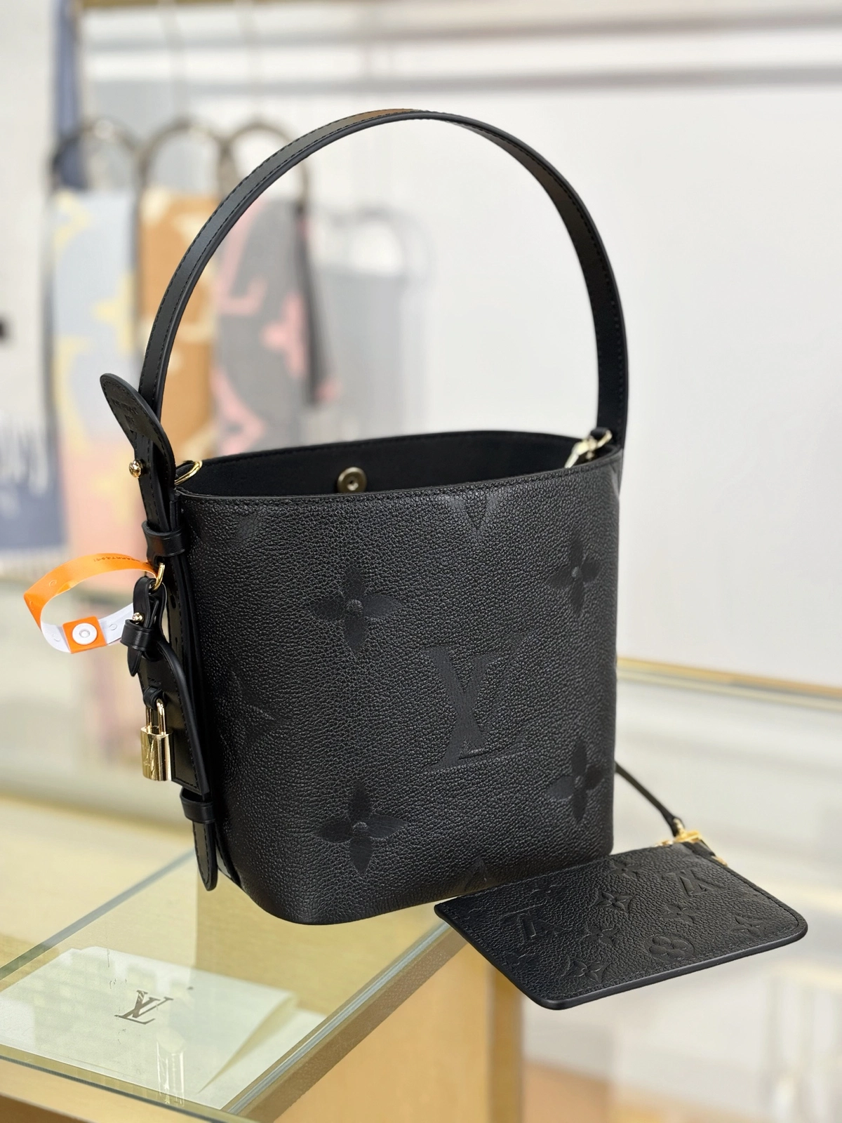 lv All In BB M13480 黑色 實拍 細節 側面