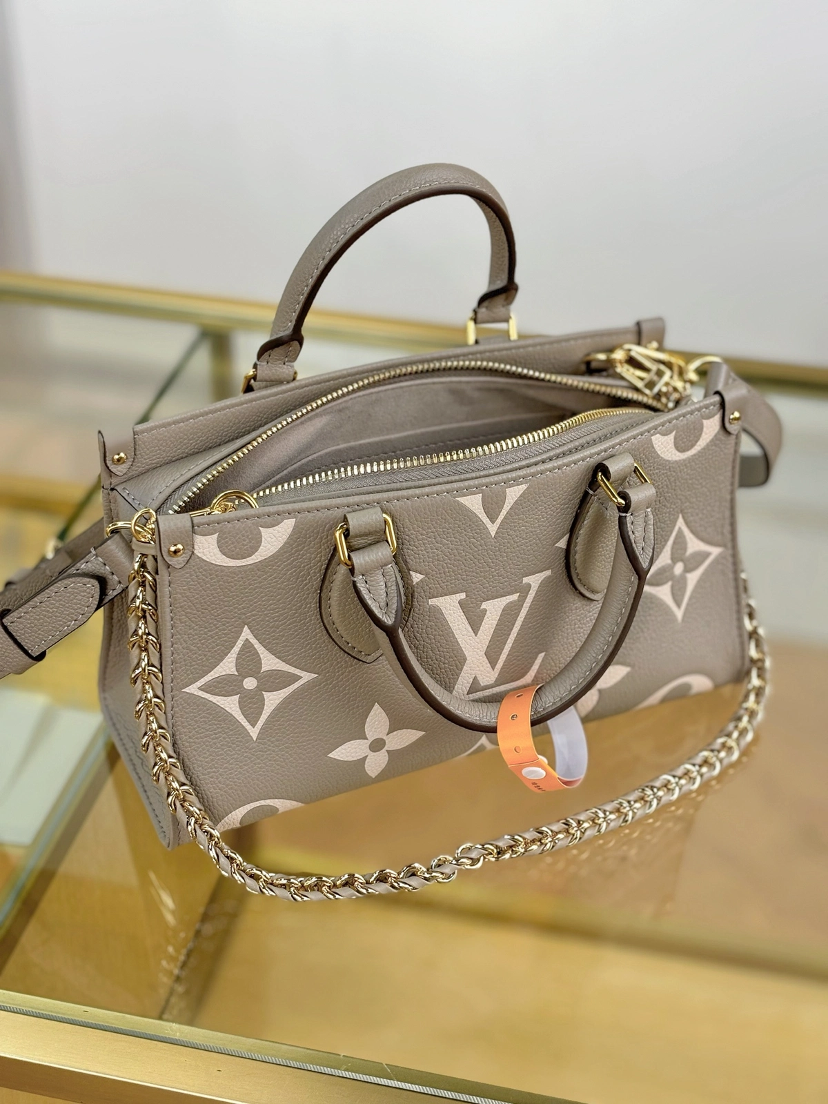 頂級a貨 LV OnTheGo 斑鳩灰色 單肩手提 托特包 M23641 實拍照片容量