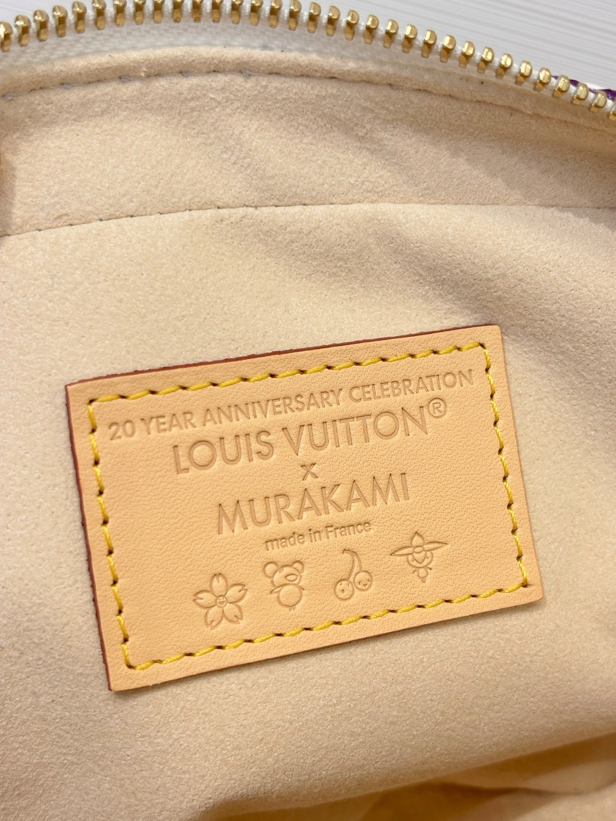 頂級a貨 LV 村上隆 Handbag East West 白三彩 單肩手提 托特包 M13084 實拍細節LOGO鋼印