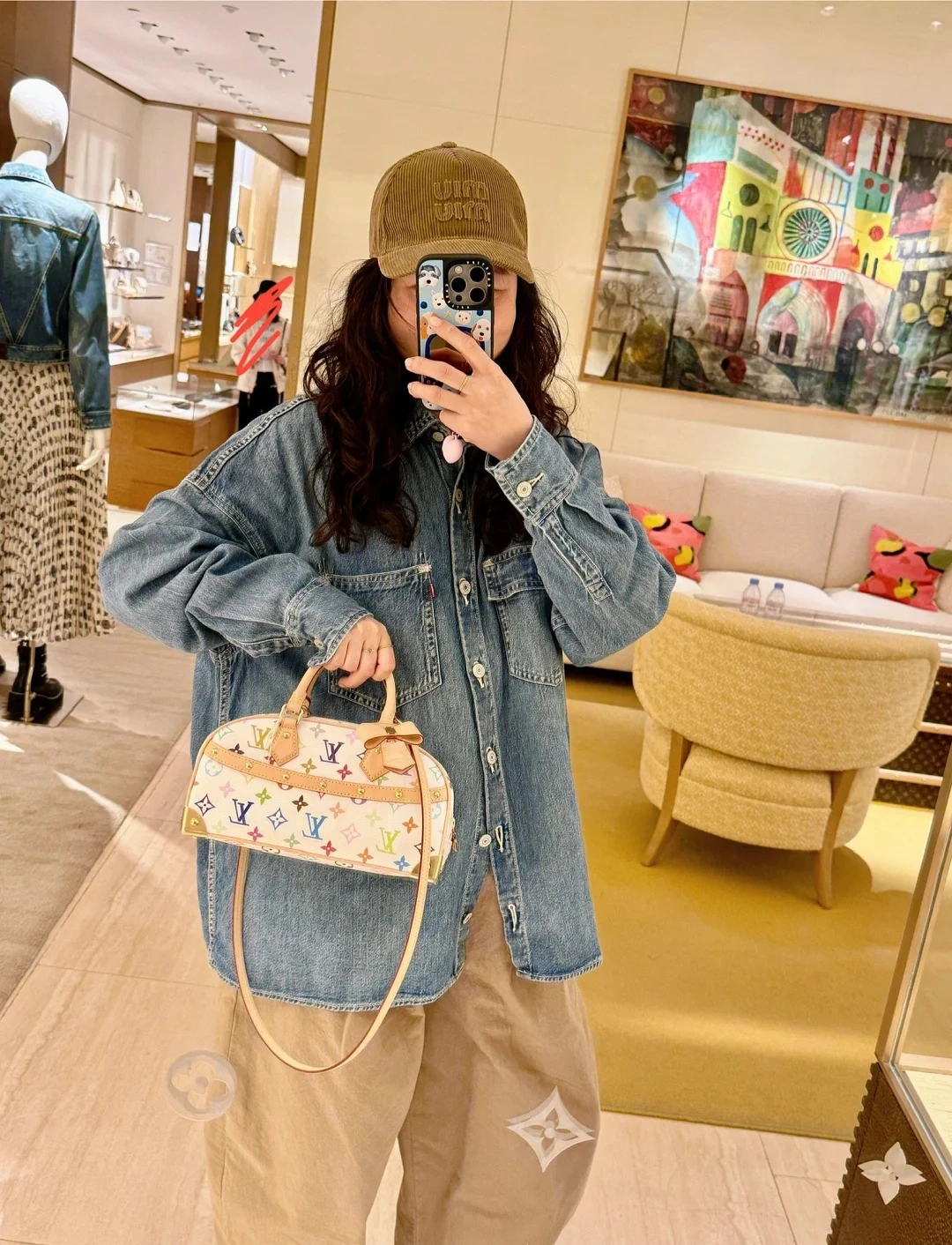 頂級a貨 LV 村上隆 Handbag East West 白三彩 單肩手提 托特包 M13084 手提上身效果1