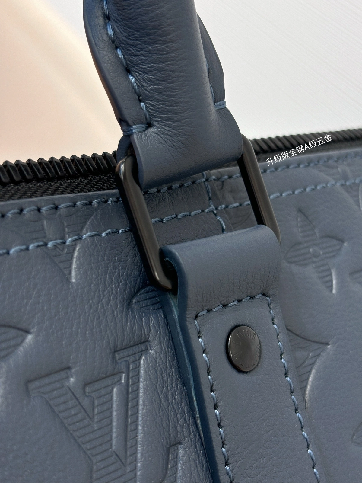頂級複刻 LV Keepall Bandoulière 50 深藍色 斜背手提 旅行包 M14840 實拍細節全鋼五金扣子