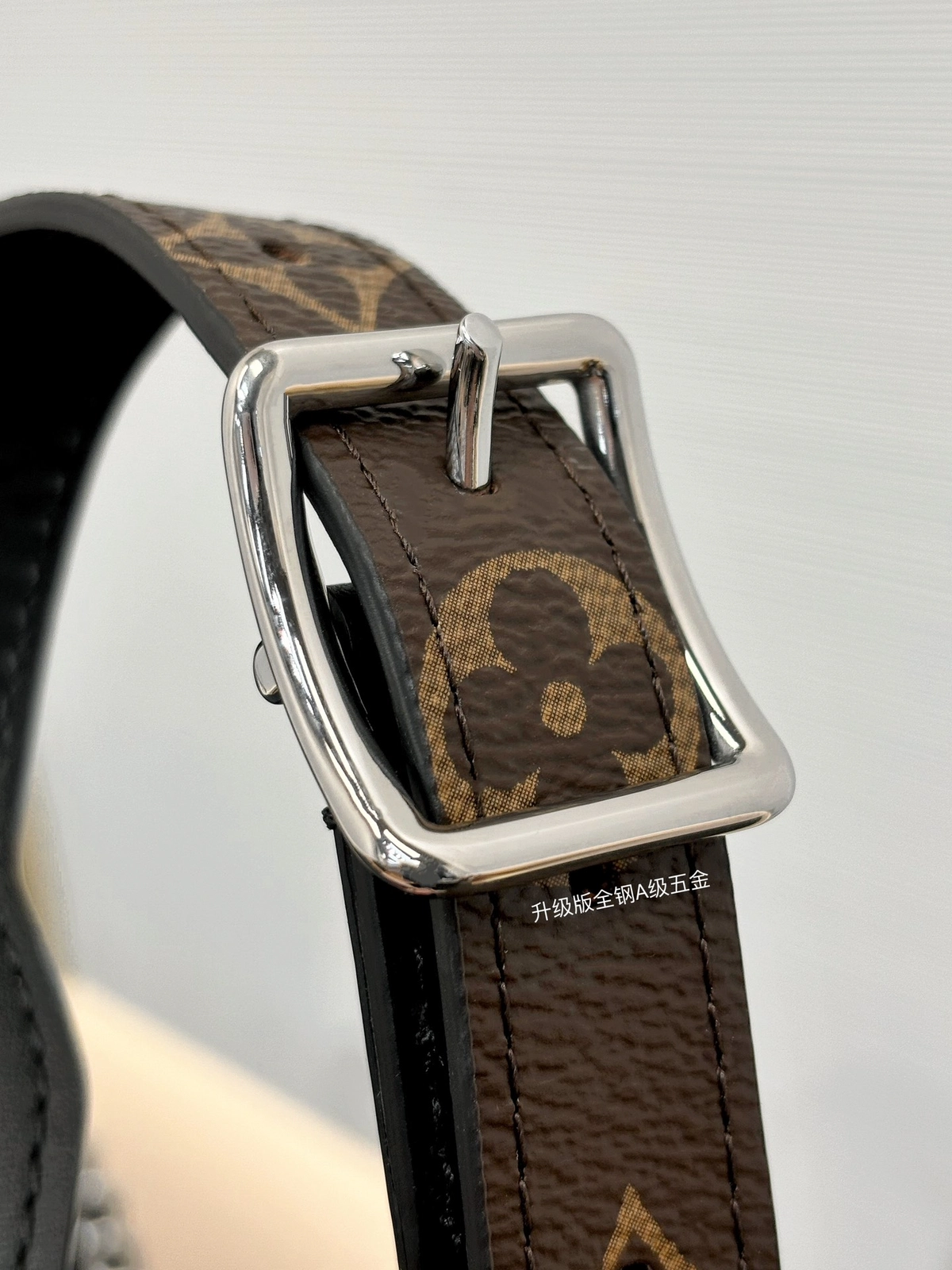 高仿包包 LV CarryAll M24861 實拍照片 細節 五金 扣子