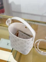 高仿包包 LV All In BB 漸變奶油色 單肩斜挎 水桶包 M25673 實拍照片容量