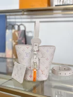 高仿包包 LV All In BB 漸變奶油色 單肩斜挎 水桶包 M25673 實拍照片側面