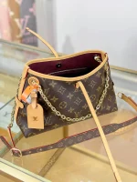 高仿包包 LV CarryAll BB 老花色 單肩斜挎包 M13014 實拍照片側面