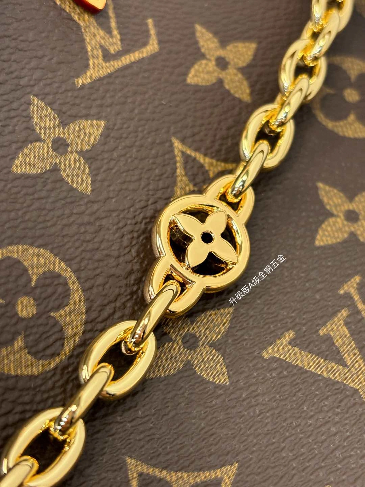 高仿包包 LV CarryAll BB 老花色 單肩斜挎包 M13014 實拍細節全鋼五金鏈條