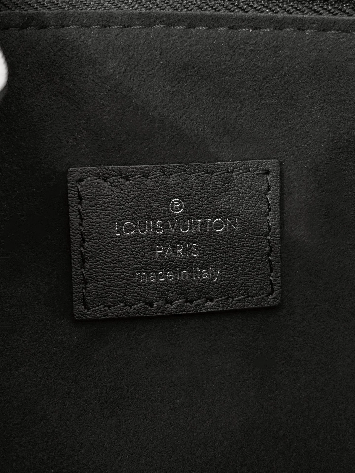 高仿包包 LV CarryAll Cargo Vibe MM 黑色 M25143 實拍照片 細節 LOGO