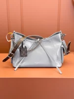 高仿包包 LV CarryAll Cargo Vibe PM 灰色 m12579 實拍照片 正面