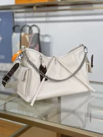 高仿包包 LV CarryAll Cargo Vibe PM 香草色 M12919 實拍照片 側面