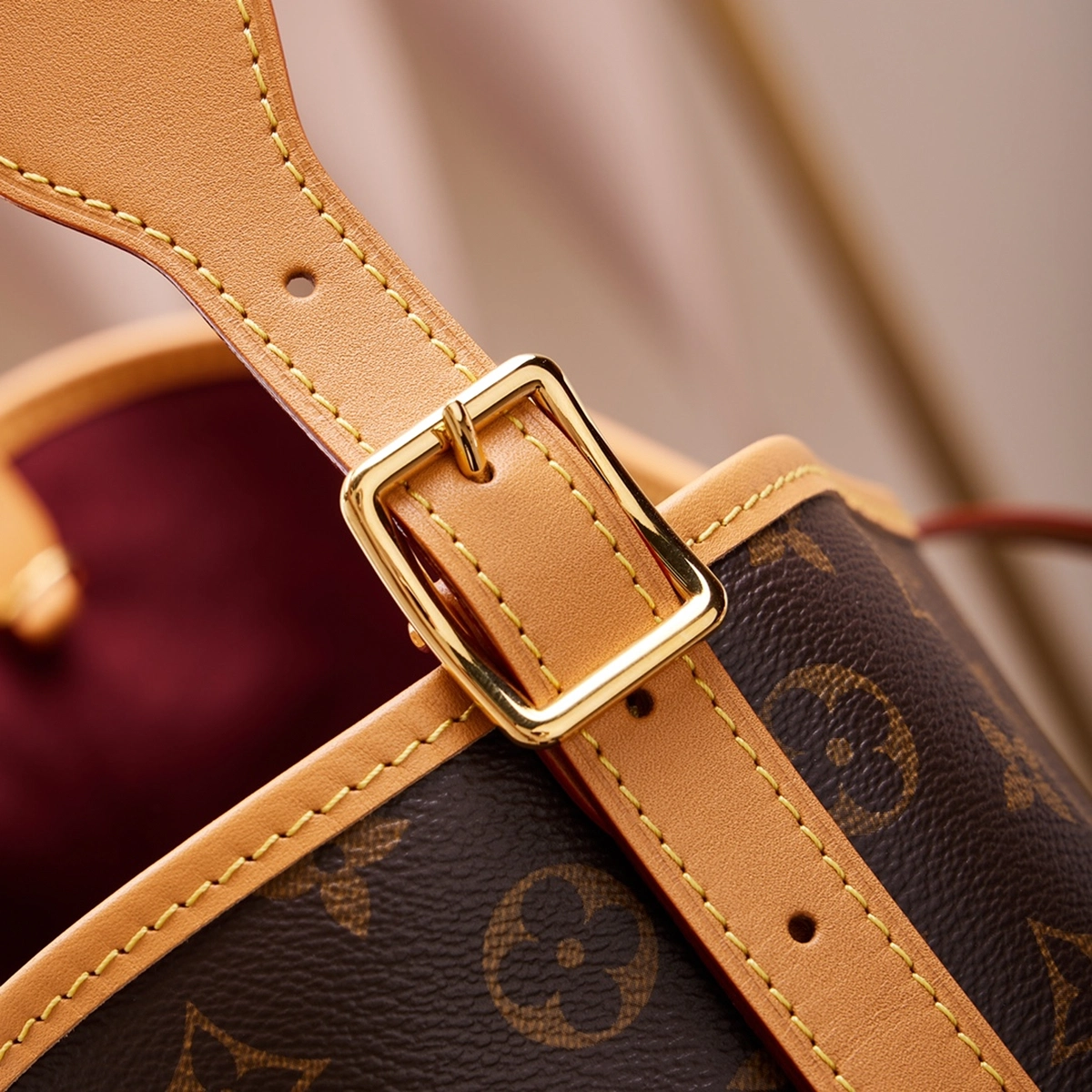 高仿包包 LV CarryAll MM 老花色 單肩斜挎包 M46197 實拍細節全鋼五金扣子