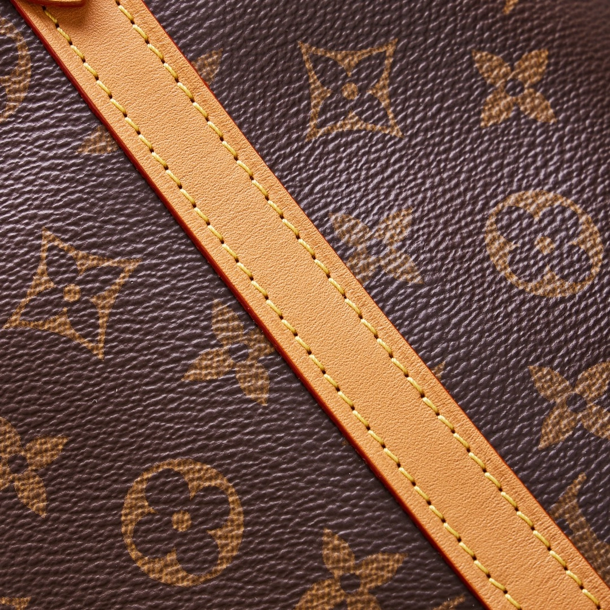 高仿包包 LV CarryAll MM 老花色 單肩斜挎包 M46197 實拍細節肩帶