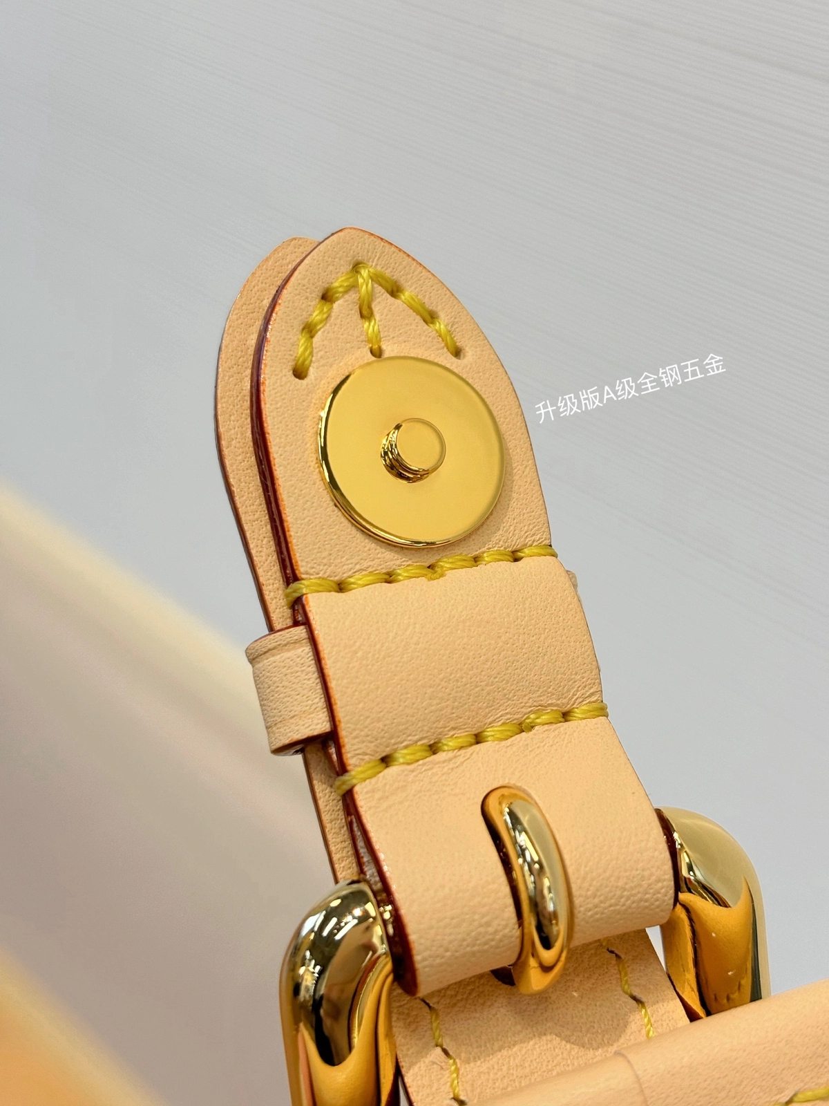 高仿包包 LV Diane法棍包 丹寧牛仔布 M13070 實拍細節照片 全鋼五金扣子