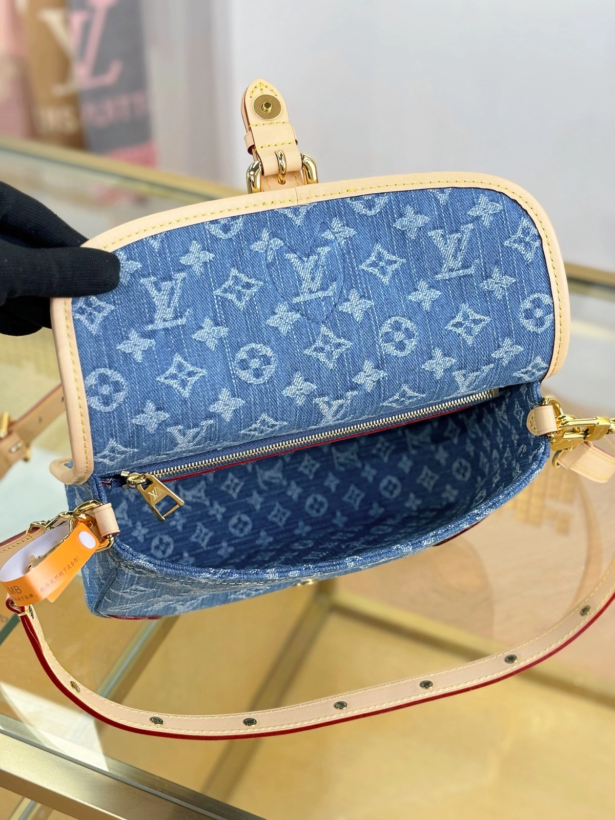 高仿包包 LV Diane法棍包 丹寧牛仔布 M13070 實拍細節照片 容量