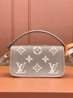 高仿包包 LV Nano Diane法棍包 大象灰老花 M83300 實拍細節照片背面