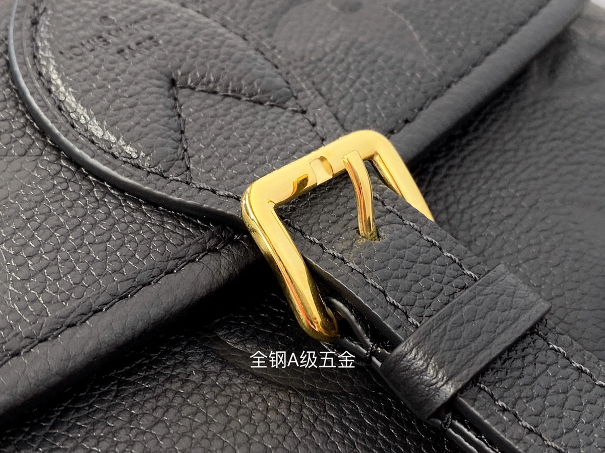 高仿包包 LV Nano Diane法棍包 黑色壓花 46386 實拍照片細節全鋼五金扣子