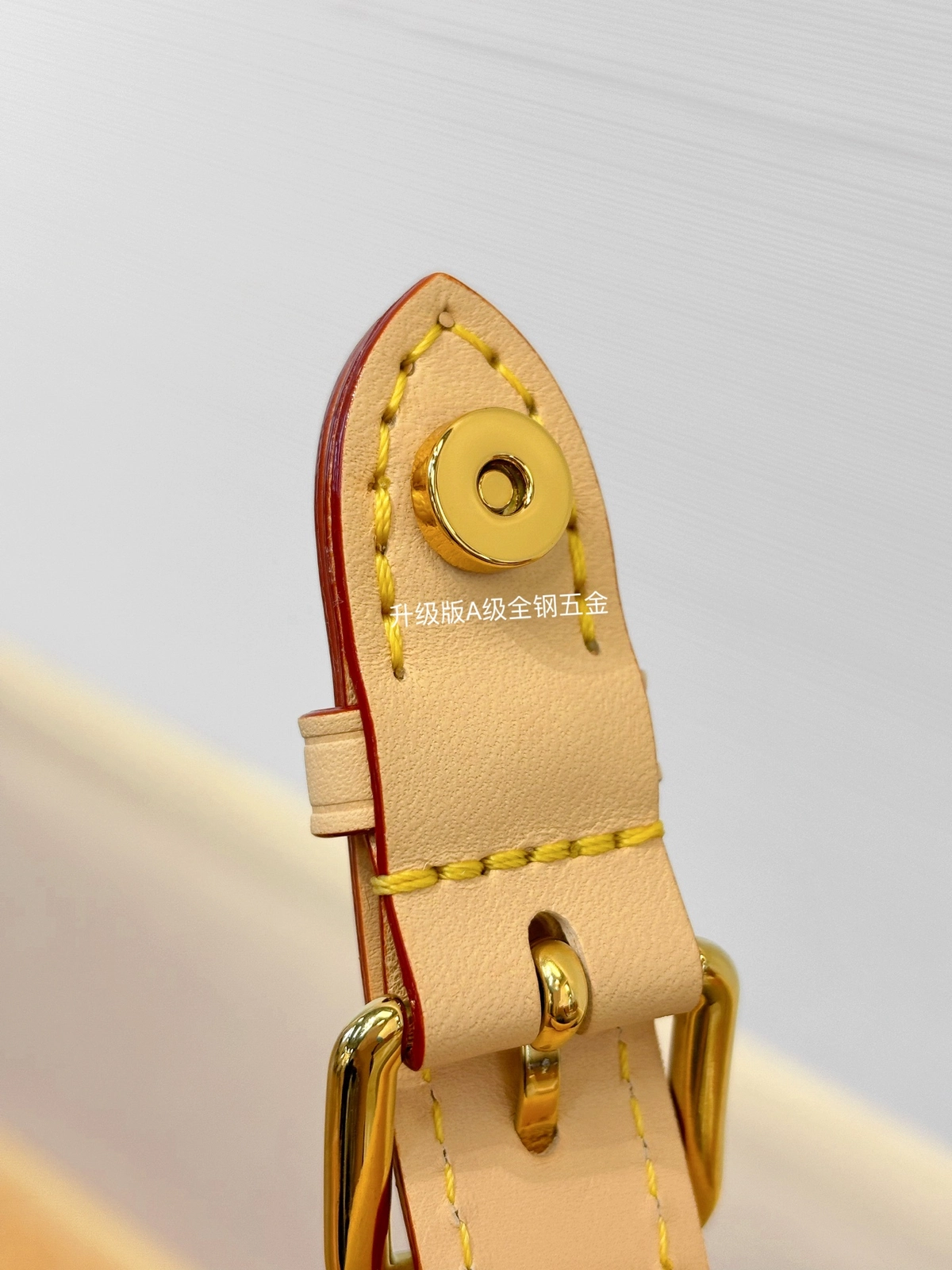 高仿包包 LV Odyssée 老花 雙肩帶 單肩斜背包 M13081 實拍細節全鋼五金扣子