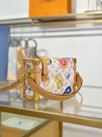 高仿包包 LV Side Trunk 印花 單肩 斜背包 M14606 實拍照片側面