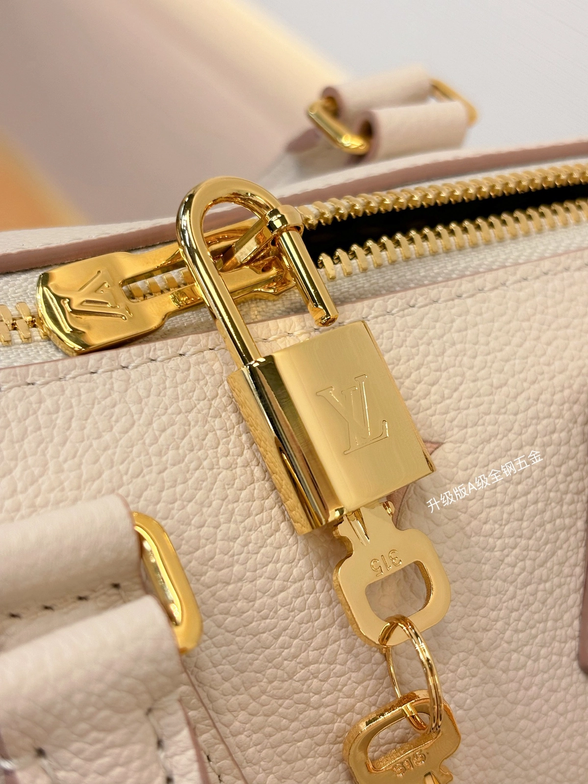 高仿精品 LV Speedy20 草莓牛奶提花 單肩手提 旅行包 M14291 實拍細節全鋼五金鎖頭