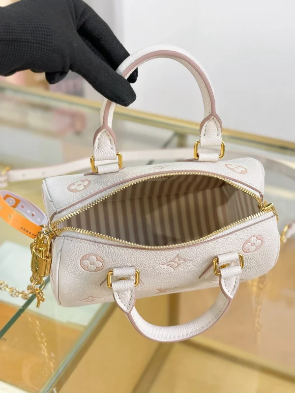 高仿精品 LV Speedy20 草莓牛奶提花 單肩手提 旅行包 M14291 實拍照片容量