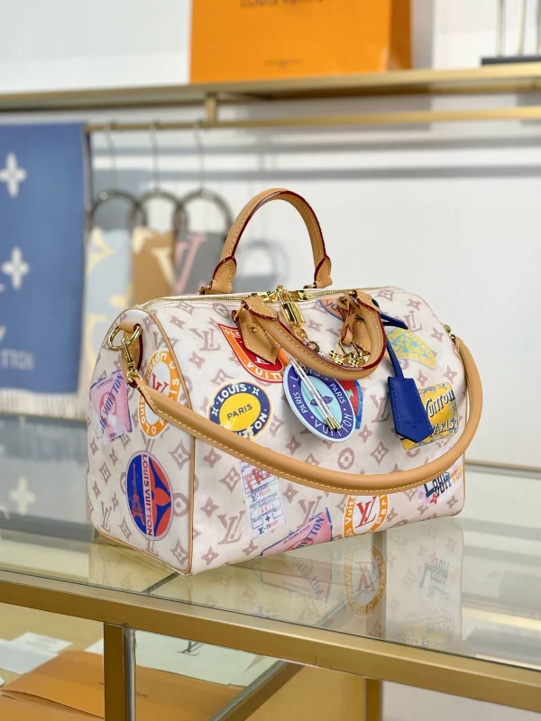 高仿精品 LV Speedy30 手提斜背 旅行包 M14587 實拍照片側面