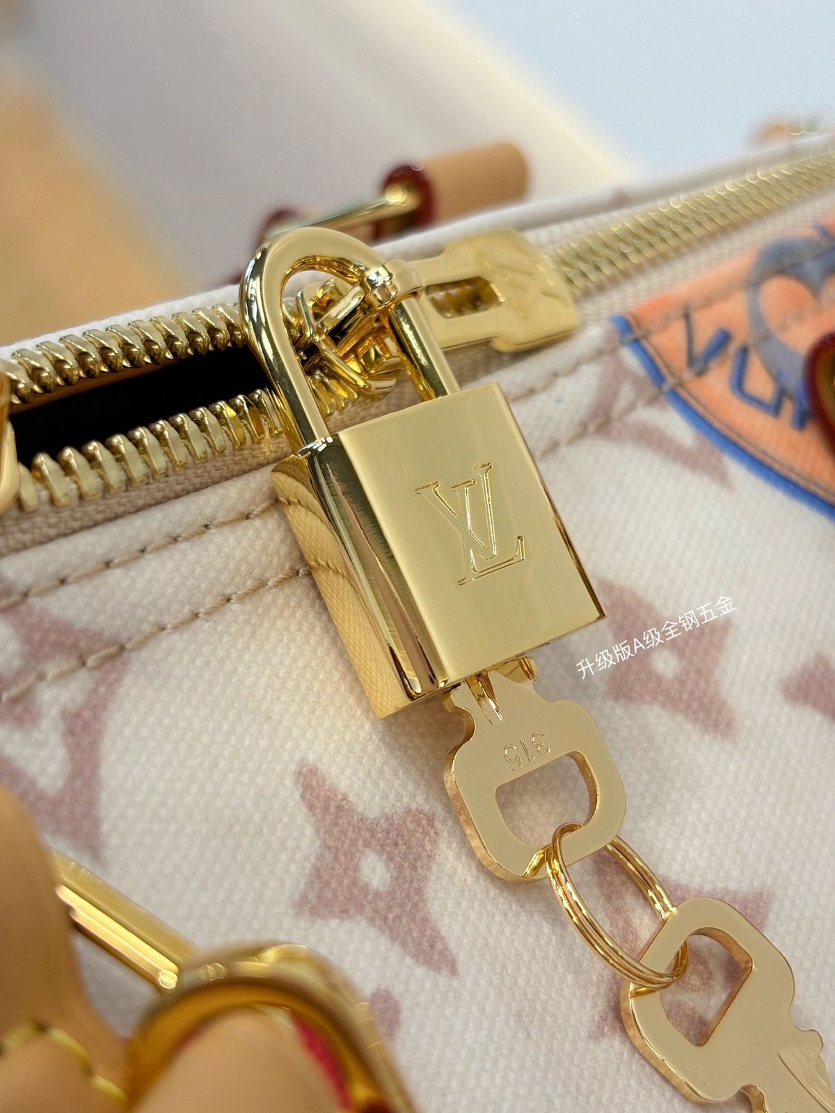 高仿精品 LV Speedy30 手提斜背 旅行包 M14587 實拍細節全鋼五金鎖頭