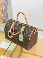 高仿精品 LV Speedy30 老花 單肩手提 旅行包 M15107 實拍照片側面