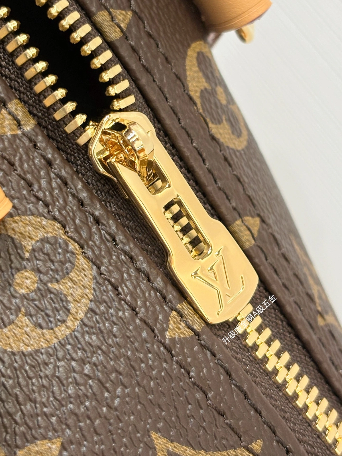 高仿精品 LV Speedy30 老花 單肩手提 旅行包 M15107 實拍細節全鋼五金拉鏈