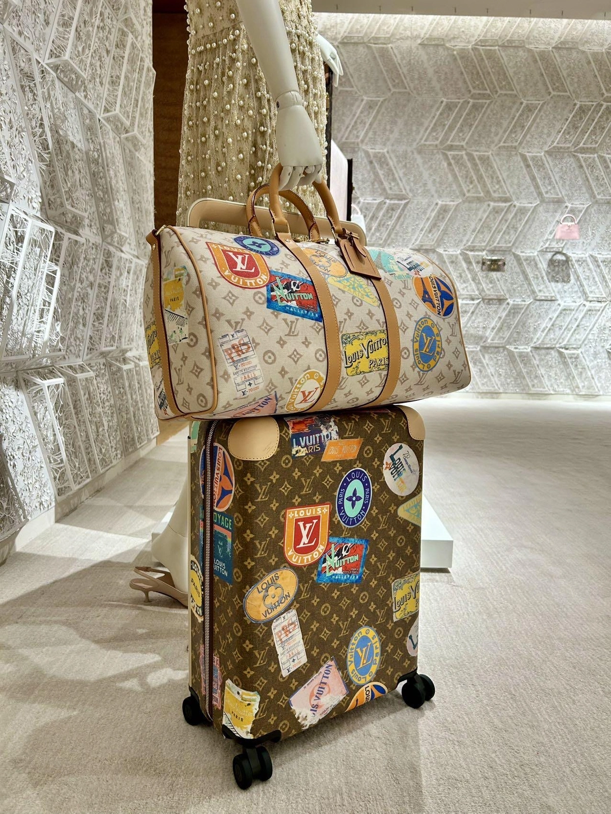 高仿精品 LV Speedy45 手提單肩 旅行包 M14736 上身效果-1
