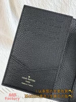 原单高仿 LV 黑色 壓花 卡片 對摺護照夾 M46290 實拍照片logo