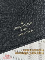 原单高仿 LV 黑色 壓花 卡片 對摺護照夾 M46290 實拍照片logo