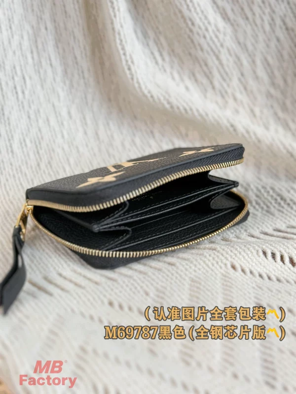 超級高仿 LV ZIPPY 黑色 壓花 短款拉鏈 零錢包 M69787 實拍照片容量