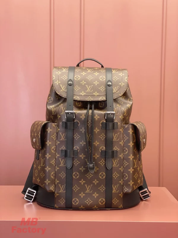 高仿奢侈品 LV Christopher MM 老花 印花 中號雙肩 後背包 M43735 實拍照片正面