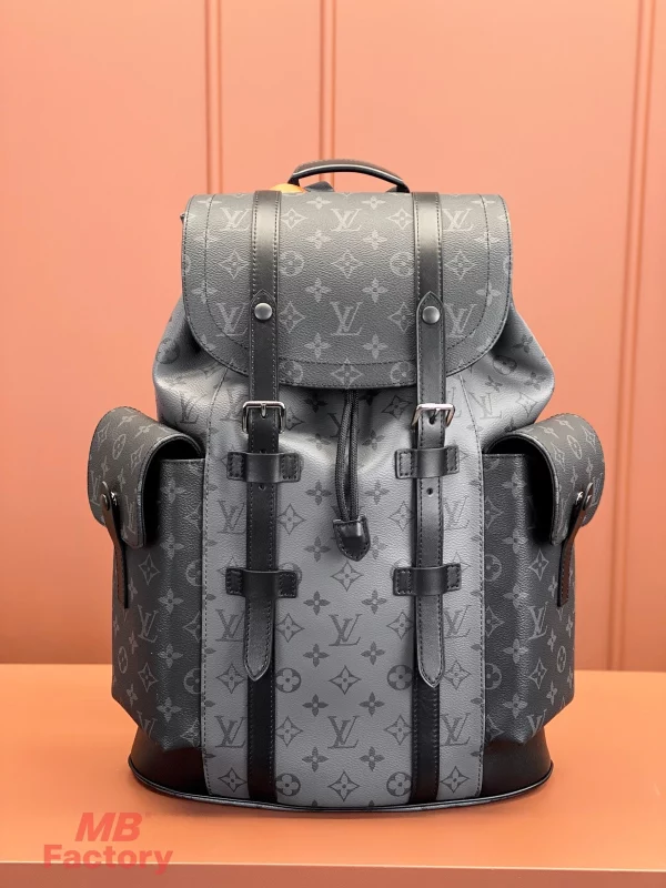 高仿奢侈品 LV Christopher MM 黑色雙拼色 印花 中號雙肩 後背包 M45419 實拍照片正面