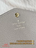 高仿精品 LV Sarah 大象灰 壓花 扣子長款錢包 M81049 實拍照片鋼印