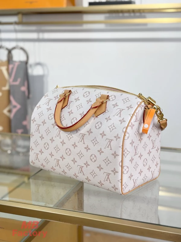 高仿精品 LV Speedy30 白花沙丘色 粉紅色 單肩 斜背 旅行包 M15108 實拍照片側面
